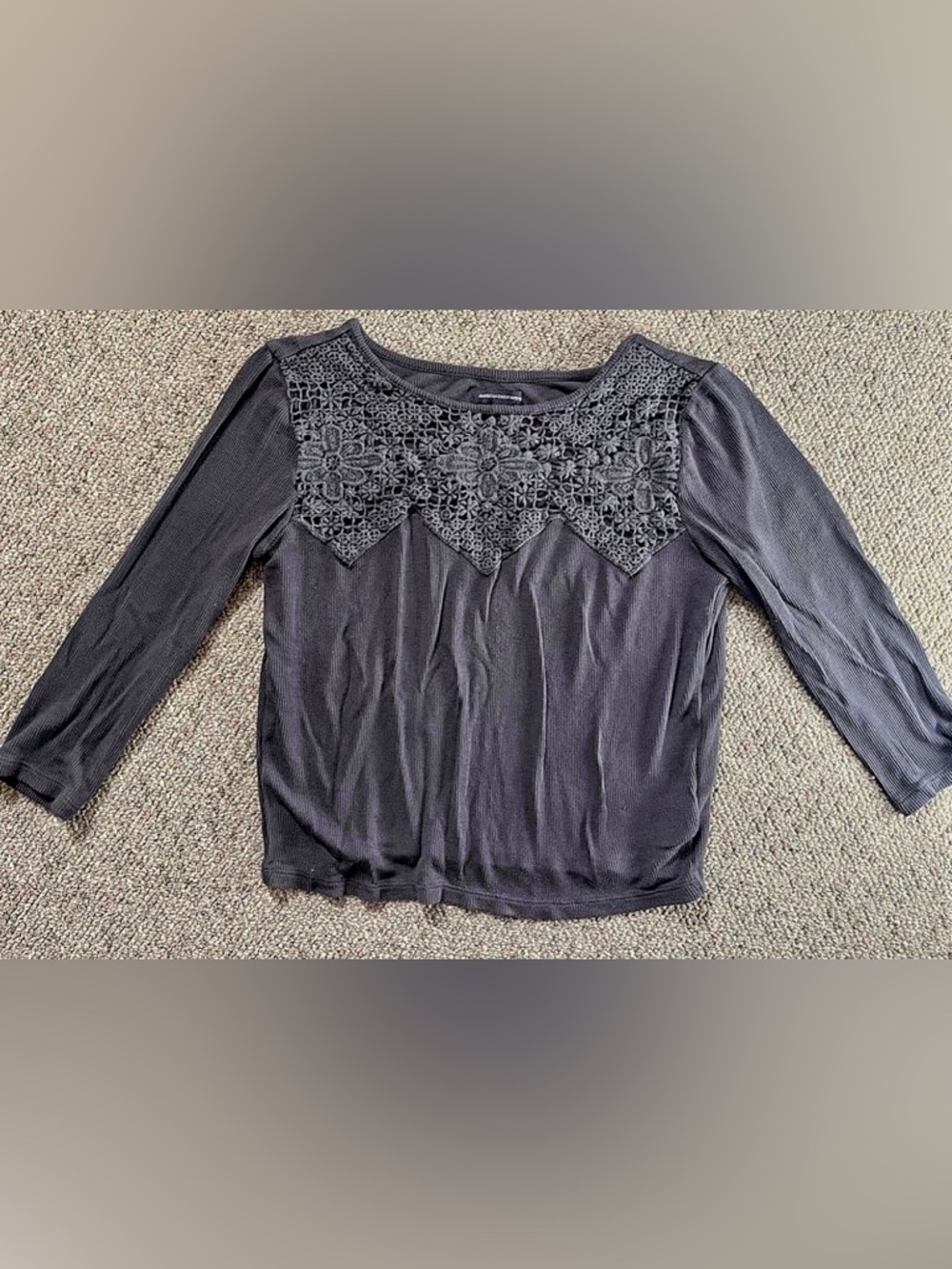 American Eagle Women’s Dark Gray Shirt - Crochet Floral Embroidered Top, Size M